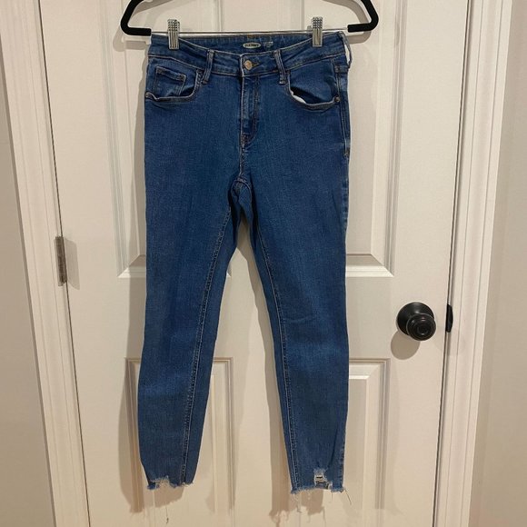 Old Navy Rockstar Super Skinny Ankle Jean - Size 4 - Picture 1 of 8